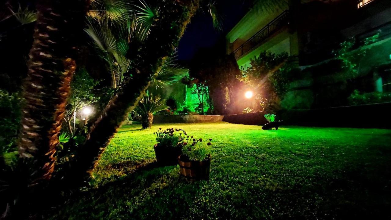 Michael'S Apartment'S Nea Roda Exterior foto